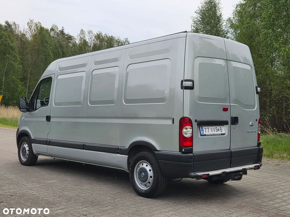 Nissan Interstar - 5