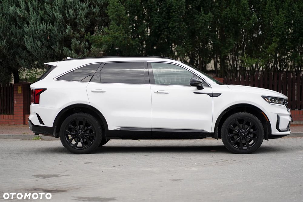 Kia Sorento - 25