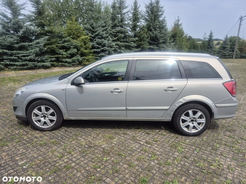 Opel Astra 1.9 CDTI Enjoy - 3