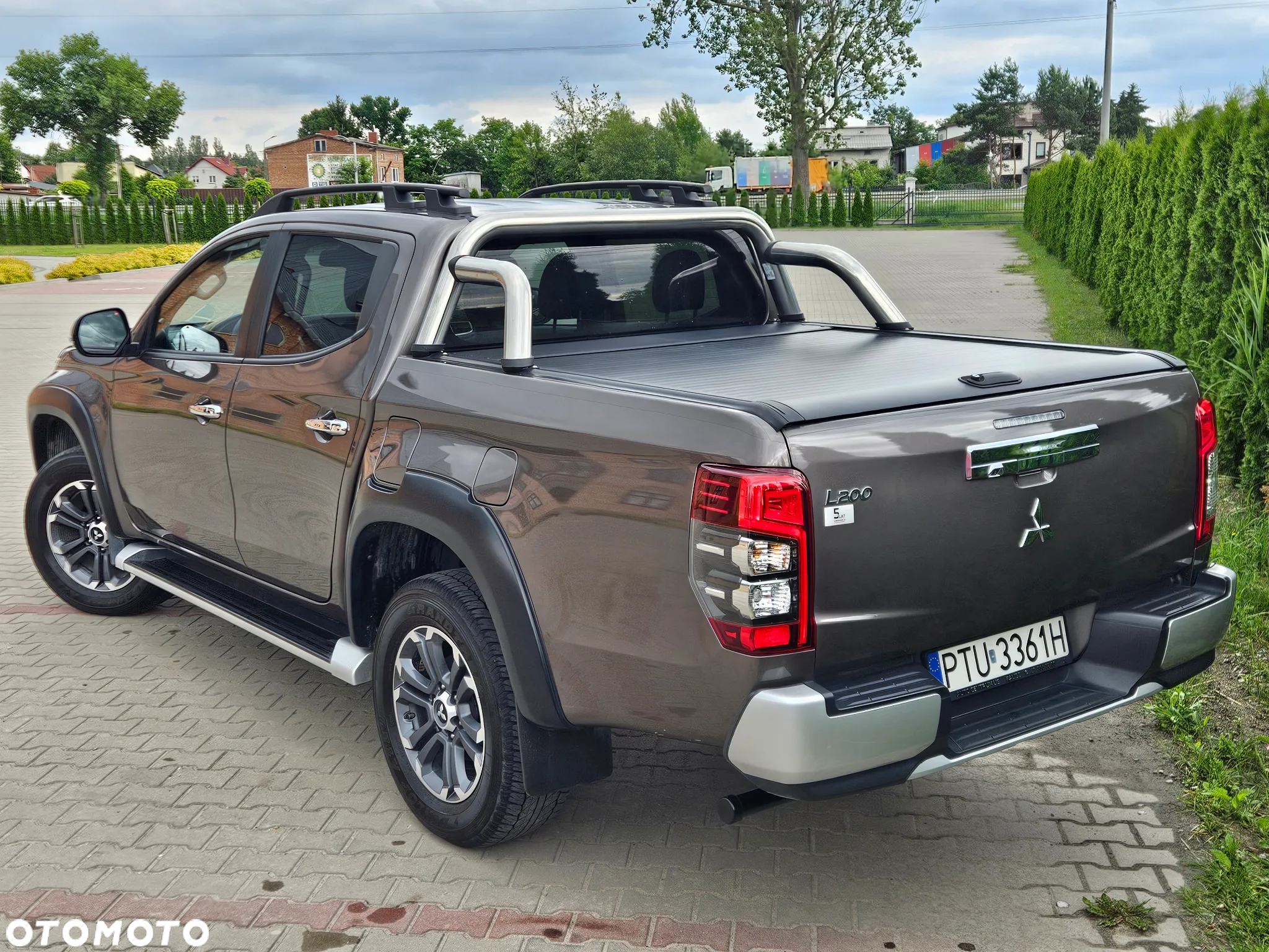 Mitsubishi L200 2.2 d DC Instyle Plus - 4
