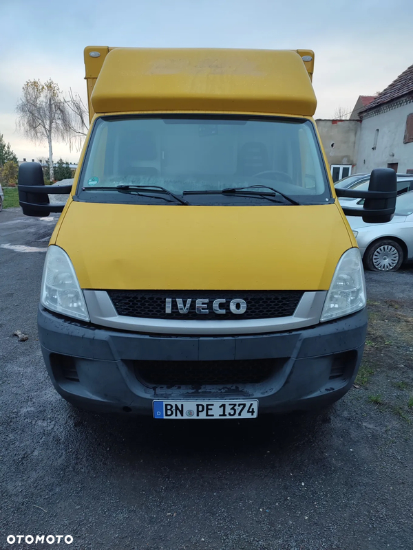 Iveco 35s12