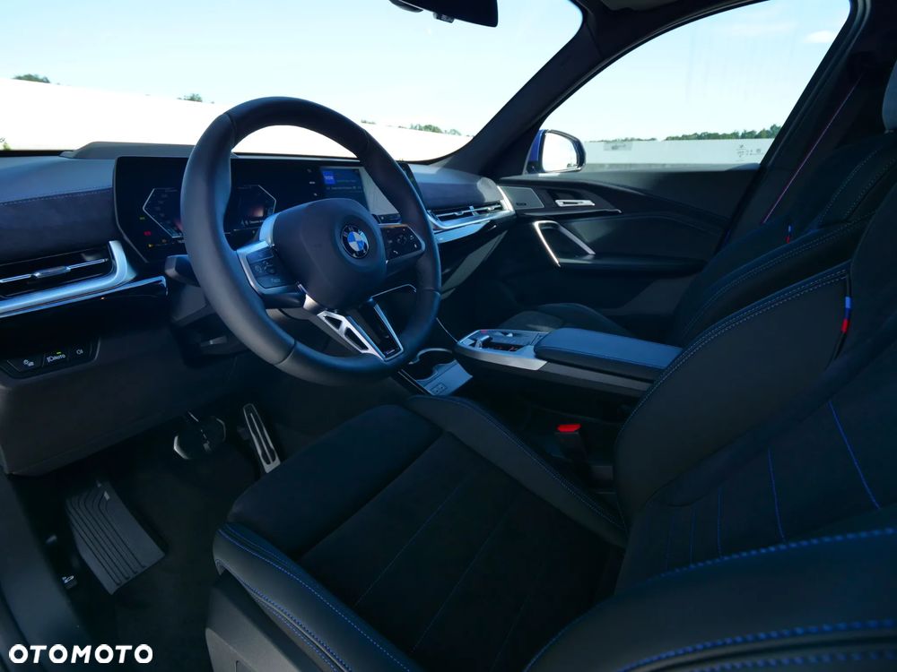 BMW X1 xDrive23i mHEV M Sport sport - 28