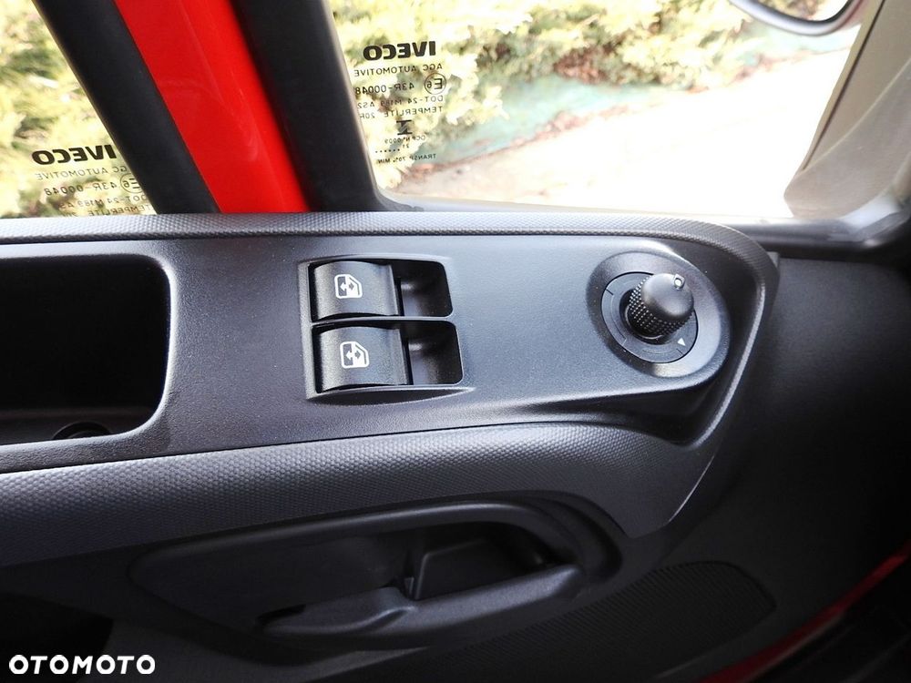 Iveco DAILY NOWY 35S18 CONNECT PLANDEKA 10 PALET WEBASTO KLIMATYZACJA TEMPOMAT NAWIGACJA LEDY ASO  180KM - 37