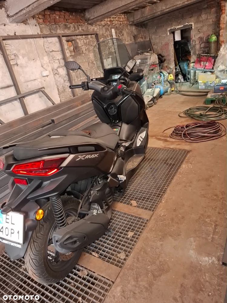 Yamaha X-max - 6