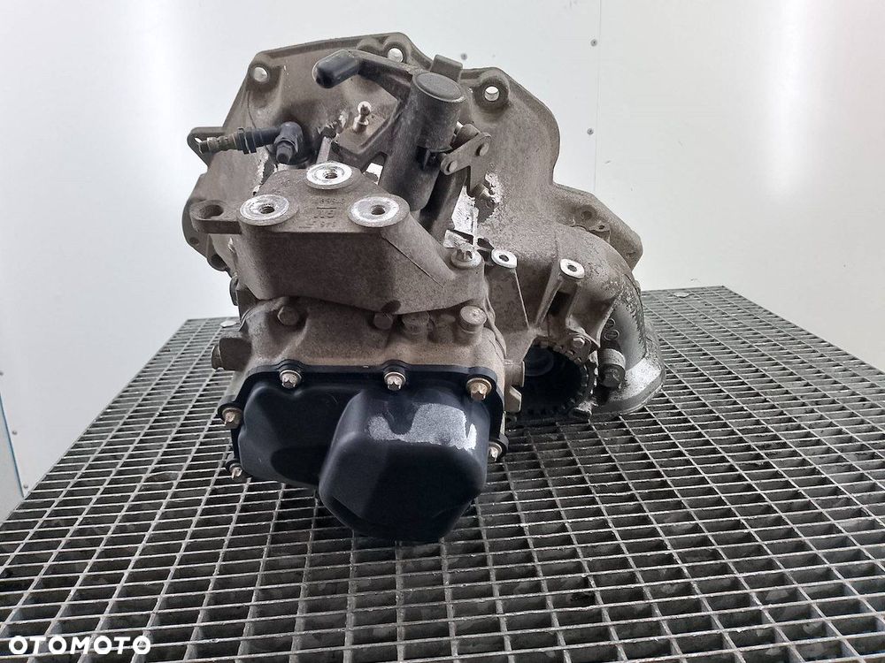 SKRZYNIA BIEGÓW MANUALNA SAAB 9-3 II 3U9C394 1.8 16V - 3