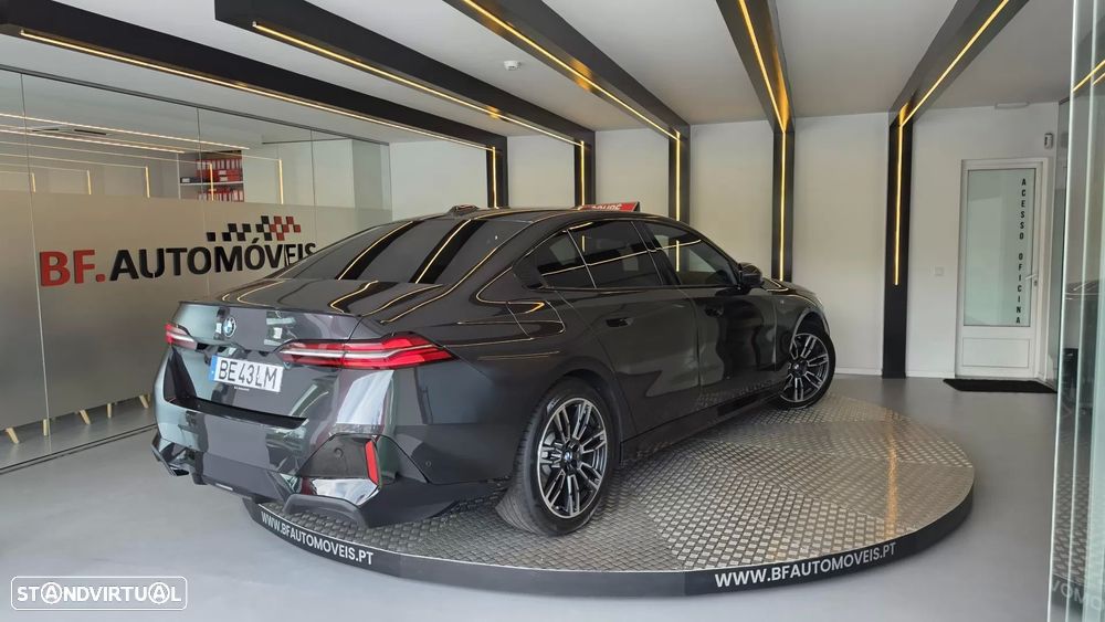 BMW 520 d Pack Desportivo M - 20