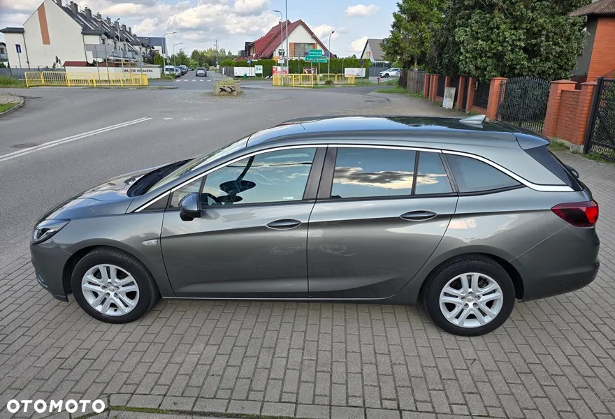 Opel Astra - 12