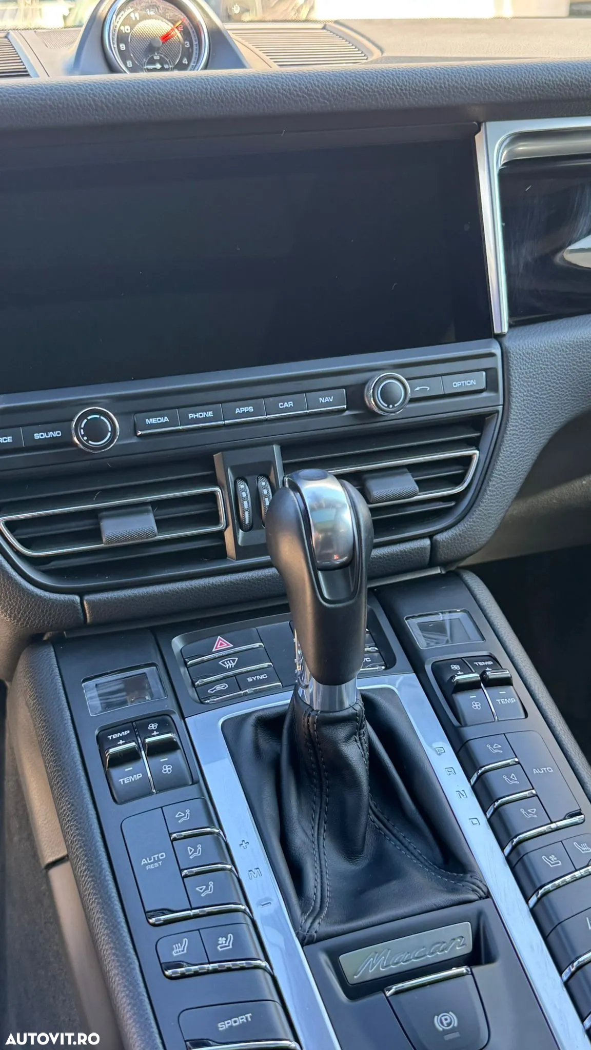 Porsche Macan Standard - 9
