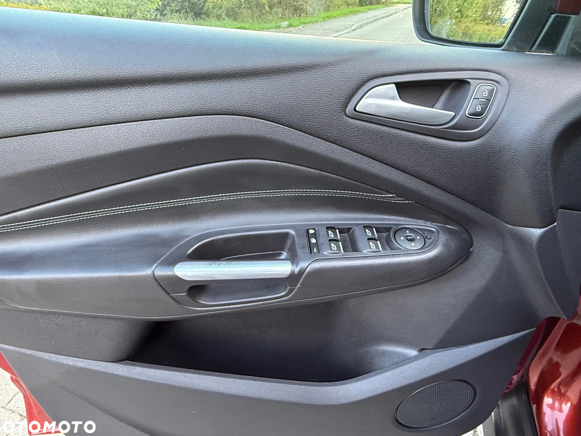 Ford C-MAX 1.5 TDCi Start-Stop-System Titanium - 15