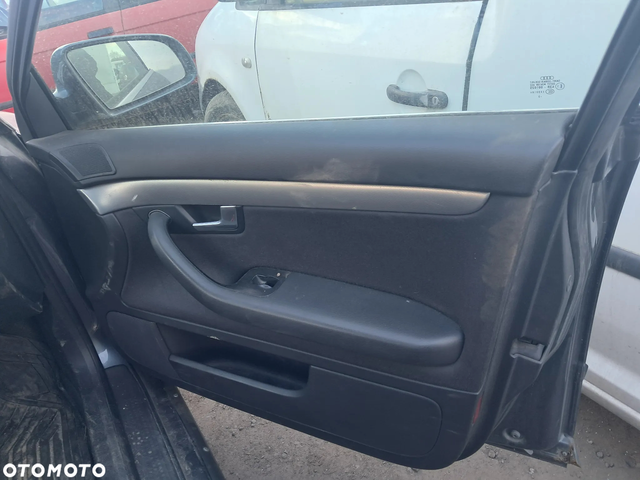 DAWCA CZĘŚCI AUDI A4 B6 II KOMBI 2003 1.9 TDI 130 KM AVF KL LX7Z - 17