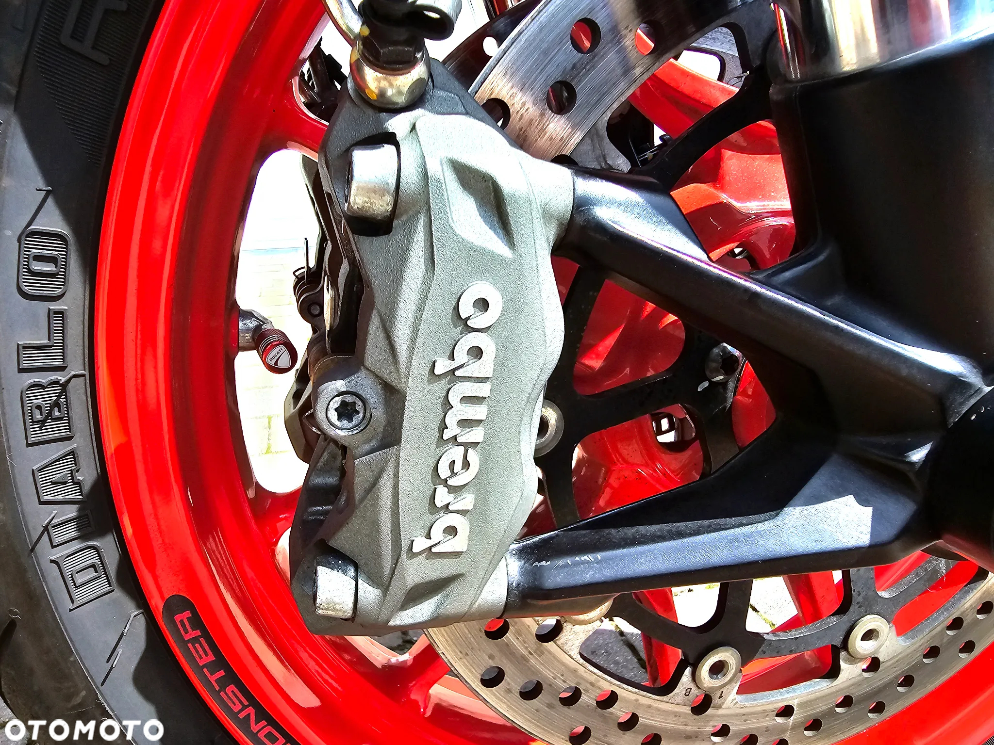 Ducati Monster - 10
