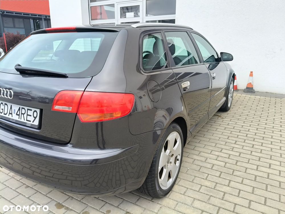 Audi A3 Sportback - 7