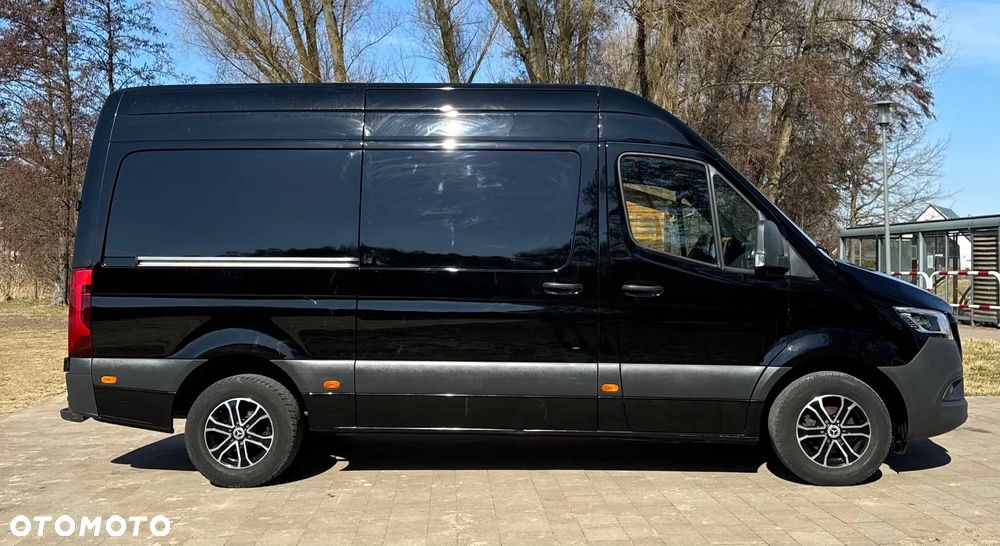 Mercedes-Benz Sprinter - 3