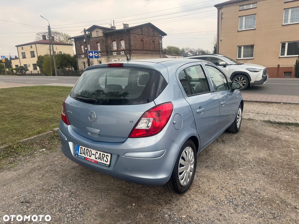 Opel Corsa - 4