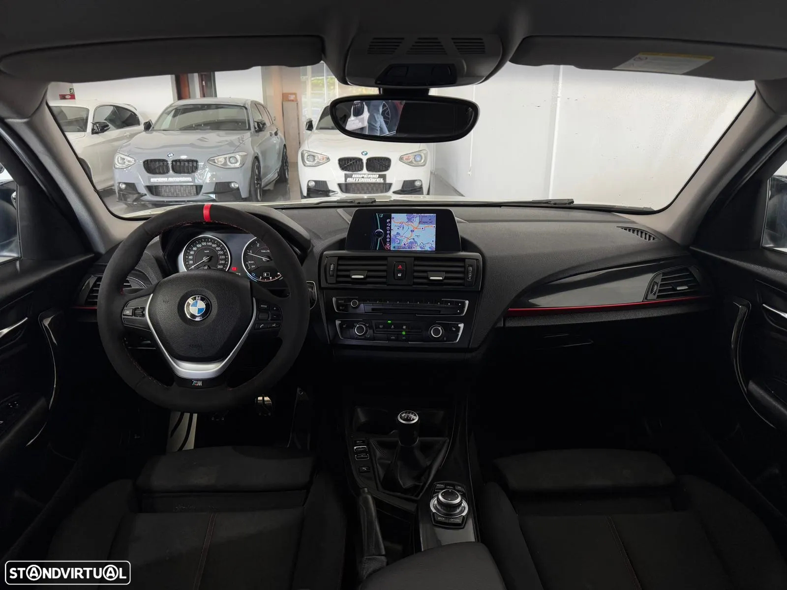 BMW 118 d Pack M - 42
