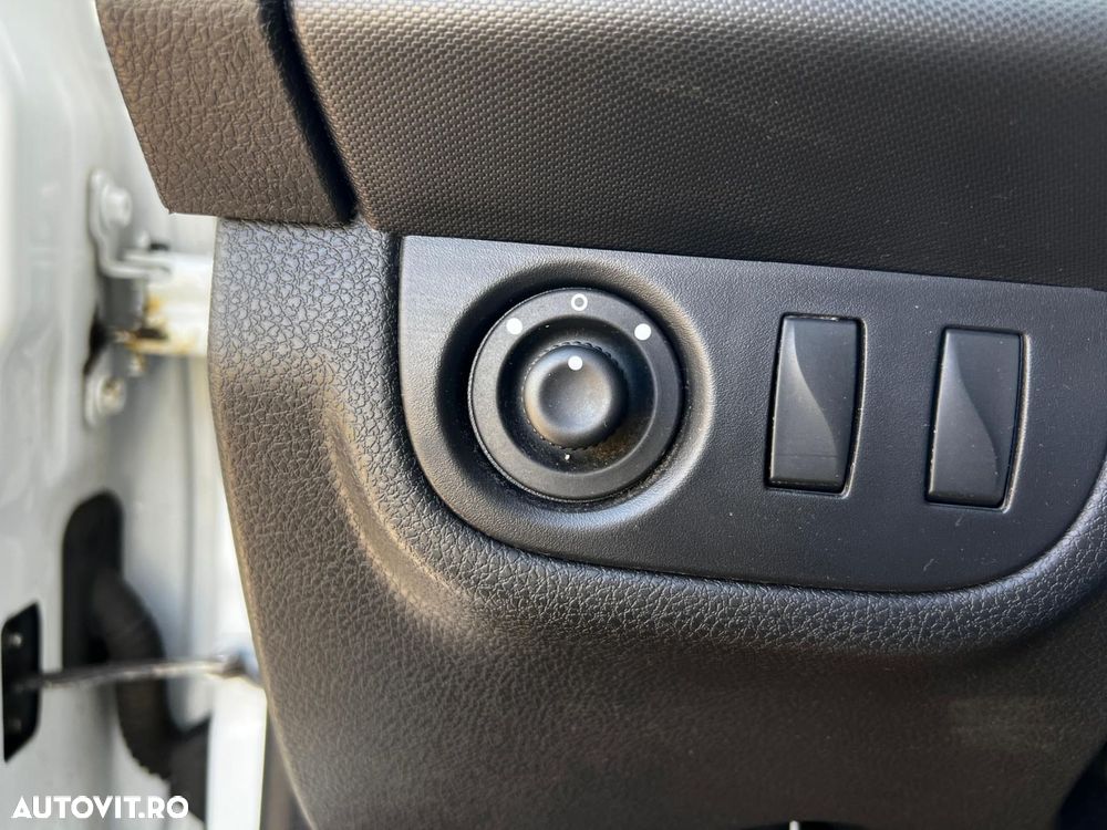 Dacia Logan - 22