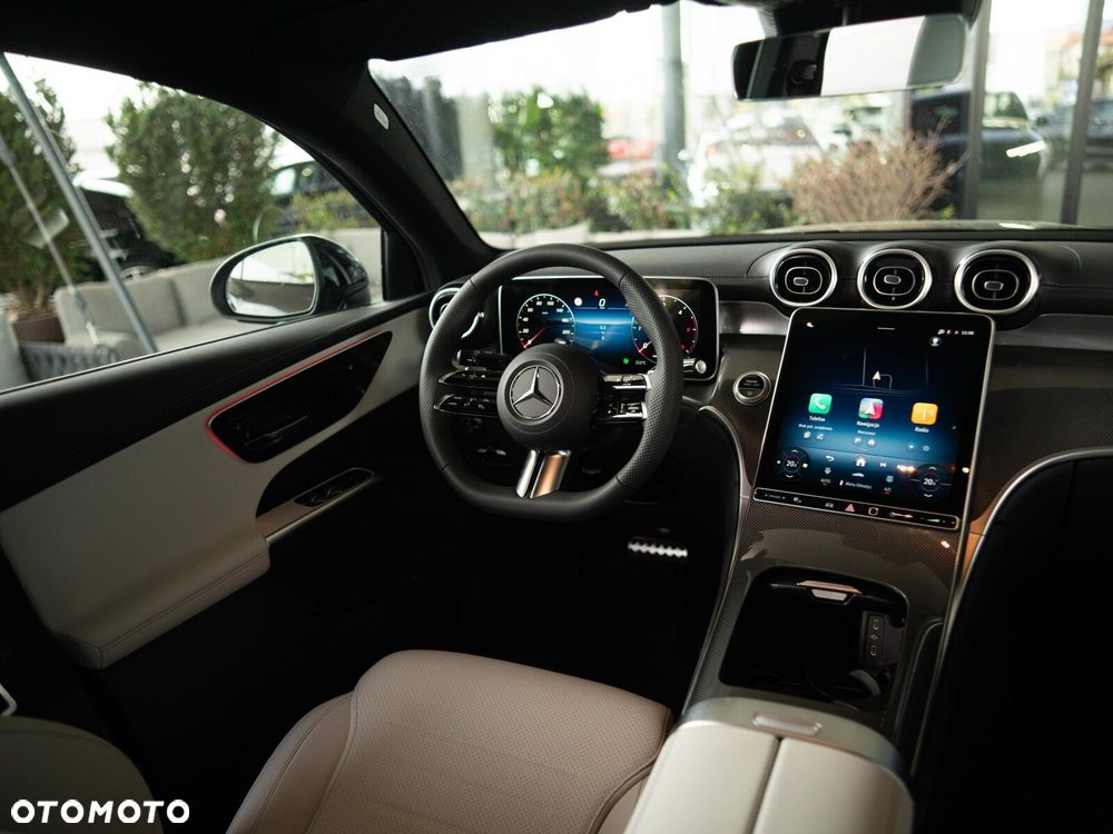 Mercedes-Benz GLC - 18