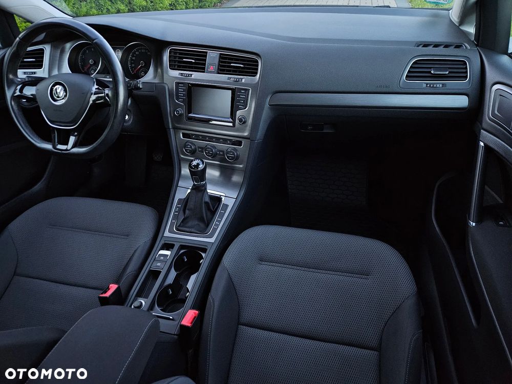 Volkswagen Golf 1.2 TSI BlueMotion Technology Comfortline - 19