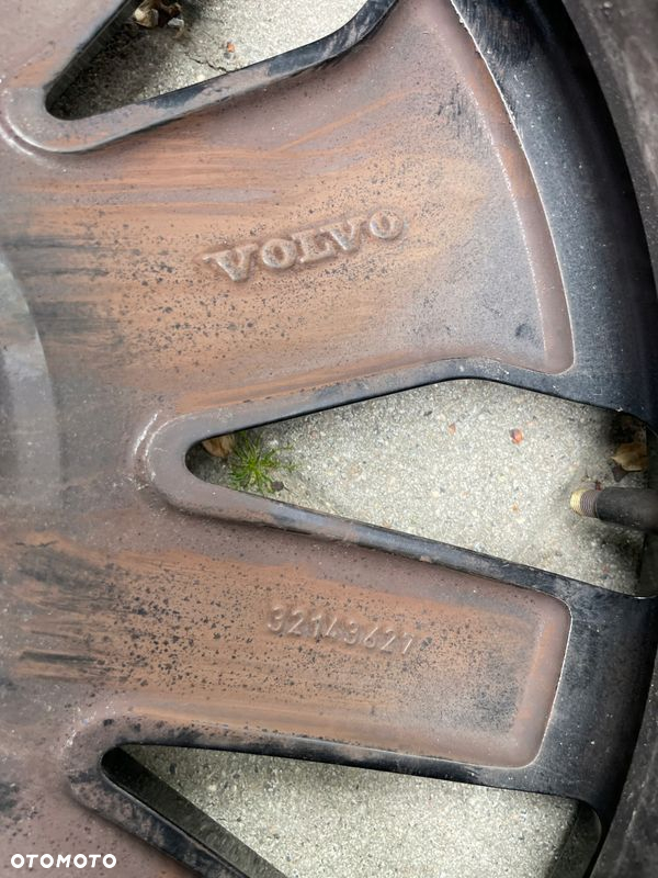 Felga Volvo XC40 32143627 7.5J 19 ET50.5 - 2