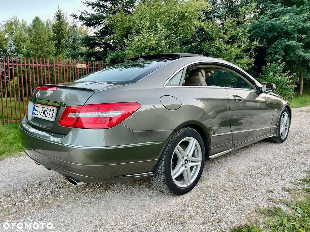 Mercedes-Benz Klasa E 350 CGI BlueEffICIENCY - 3