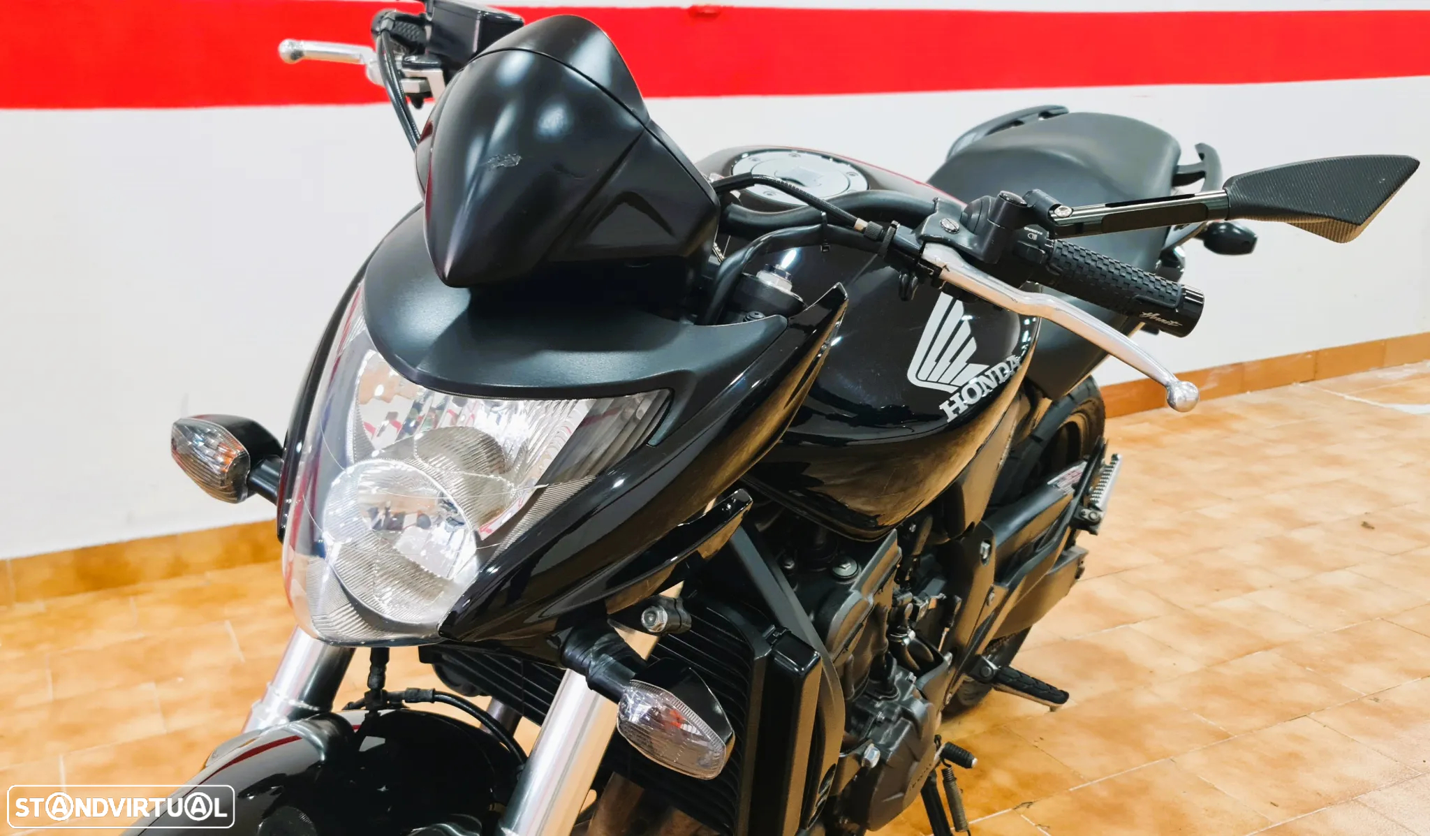 Honda Hornet 650 - 5