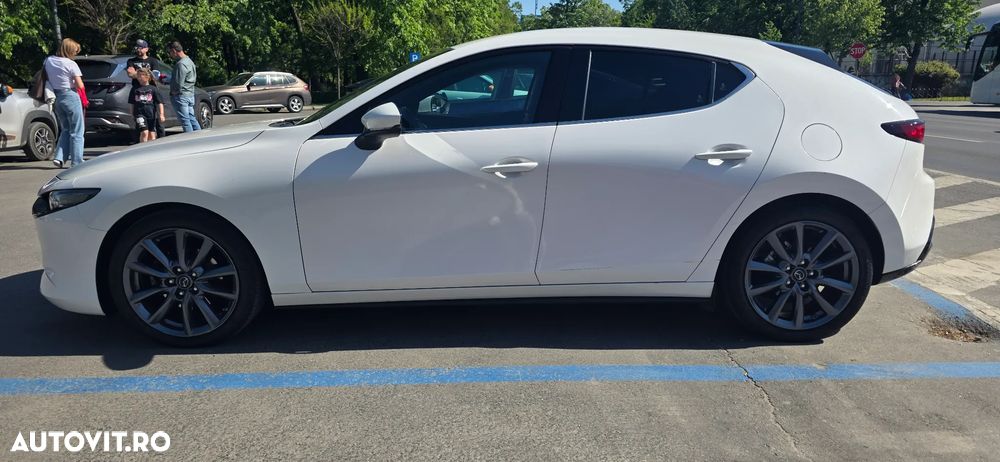Mazda 3 e-Skyactiv G150 AT MHEV Plus - 6
