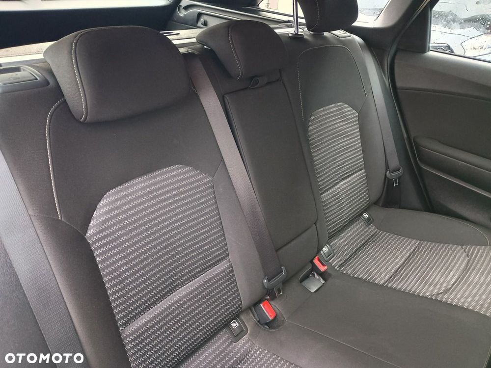 Kia Ceed 1.5 T-GDI M - 18