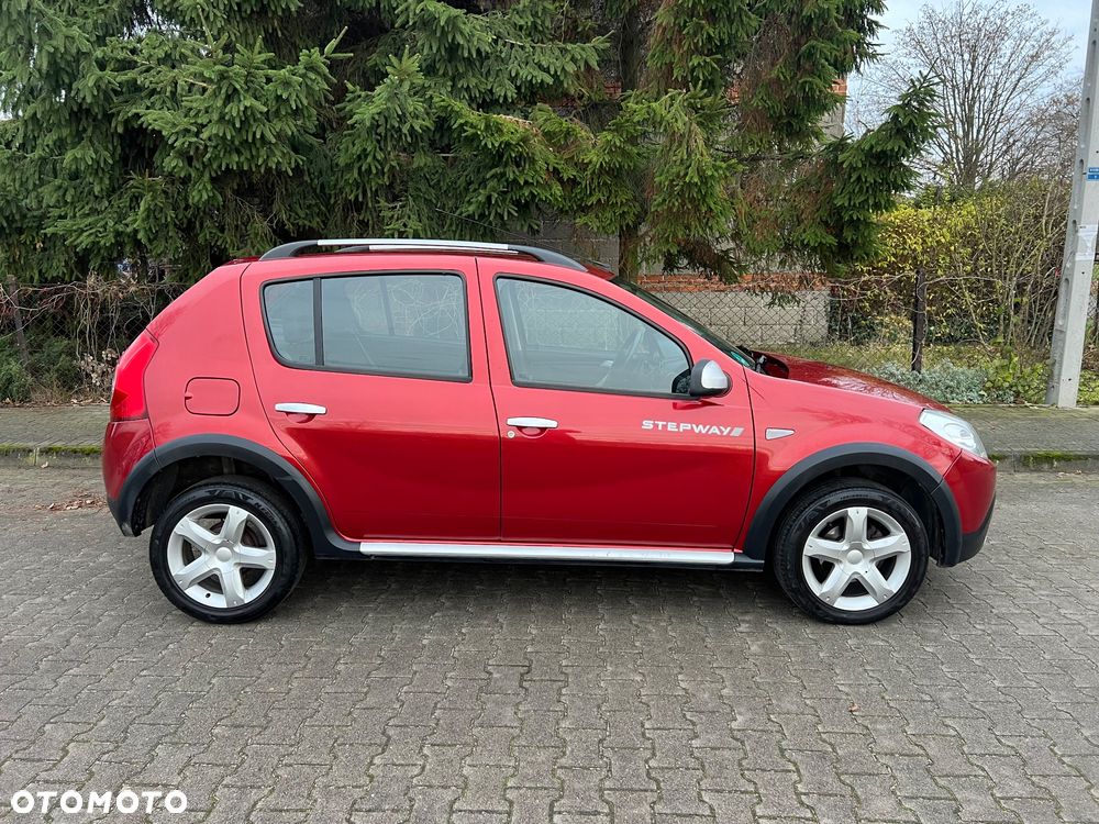 Dacia Sandero Stepway2 1.6 - 7