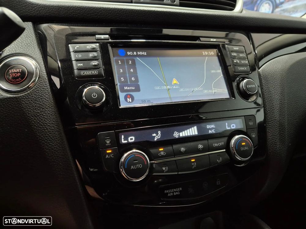 Nissan Qashqai 1.5 dCi Tekna Premium - 23