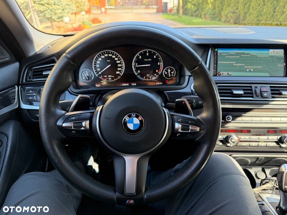 BMW Seria 5 520d Luxury Line - 25