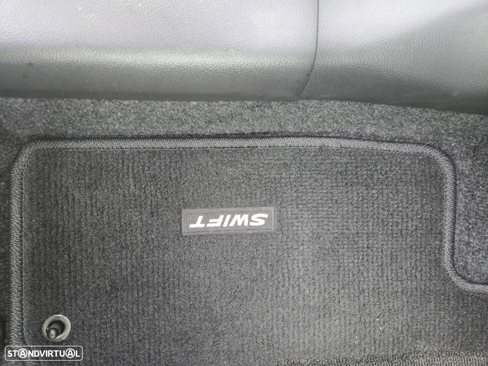 Suzuki Swift 1.2 Mild Hybrid S2 - 6