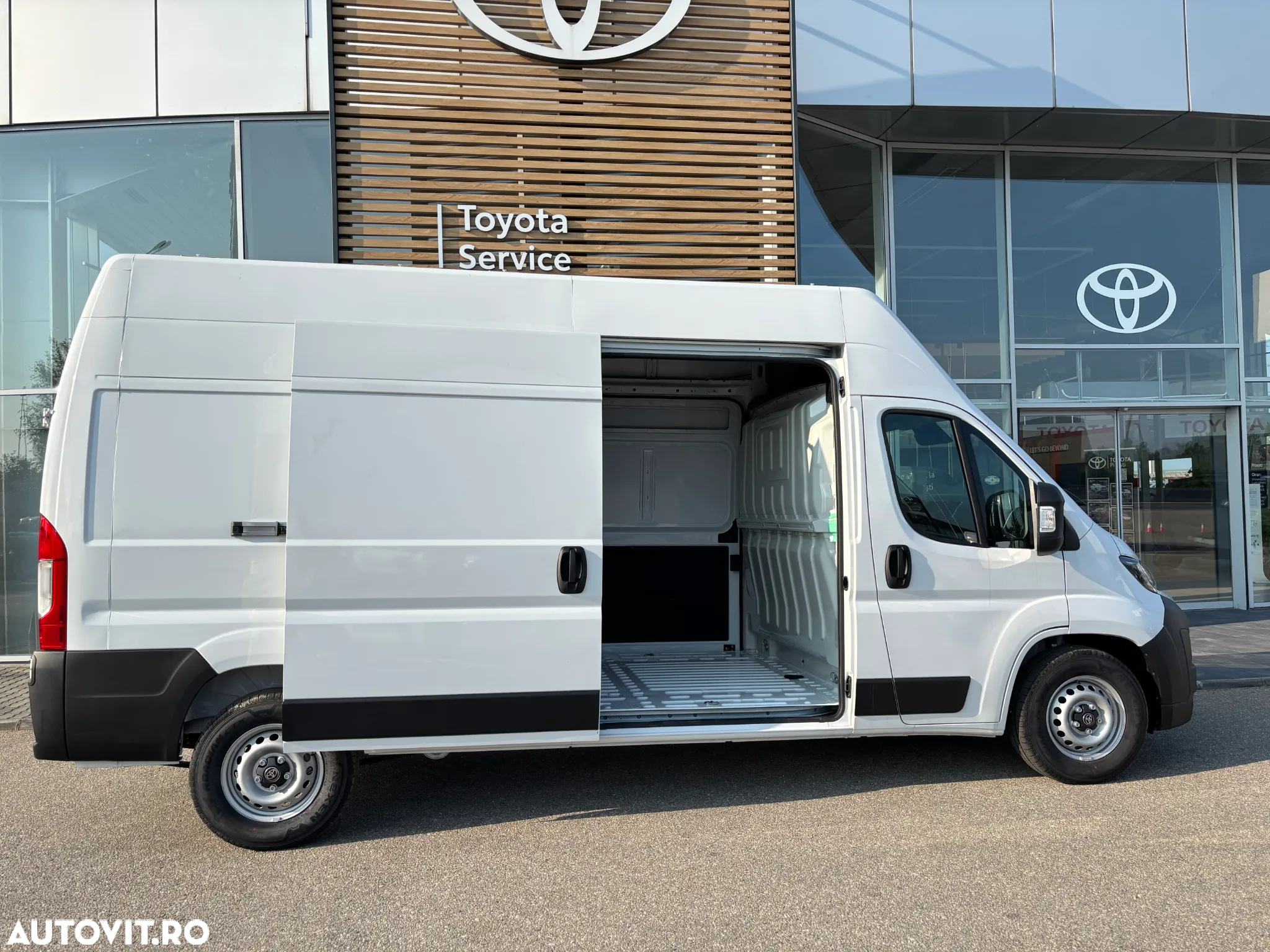 Toyota Proace MAX - 11