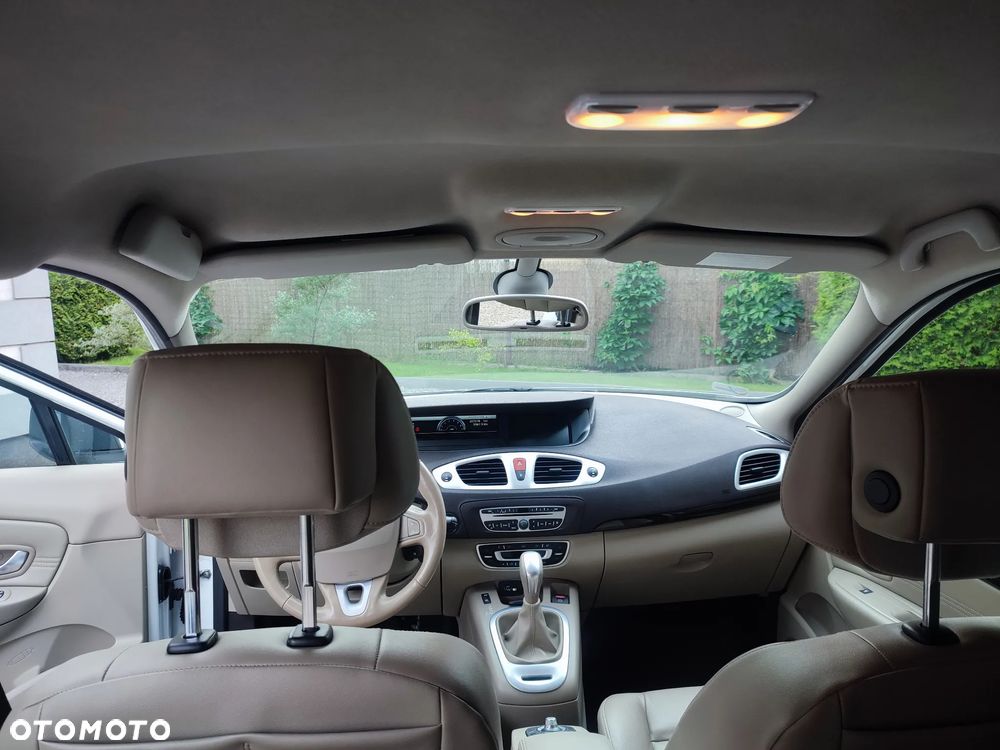 Renault Scenic - 10