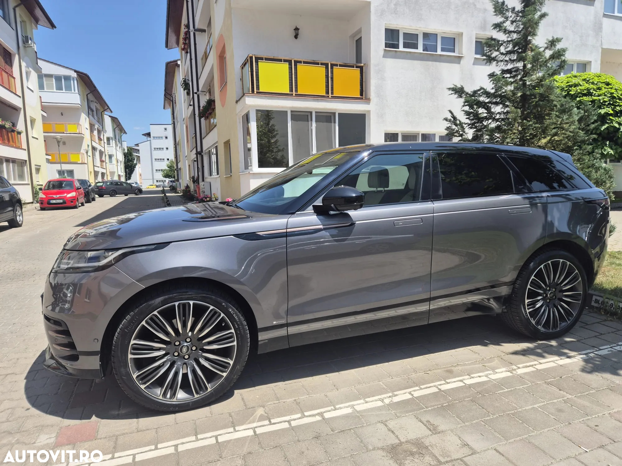 Land Rover Range Rover Velar 3.0 First Edition - 11