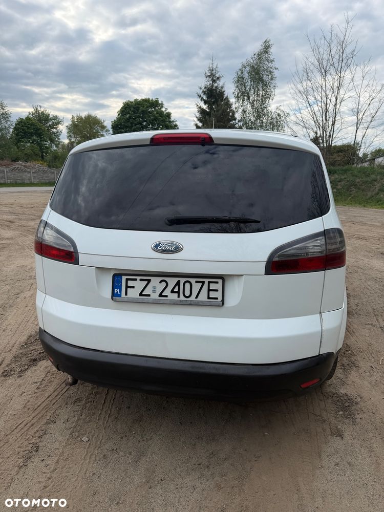 Ford S-Max - 5