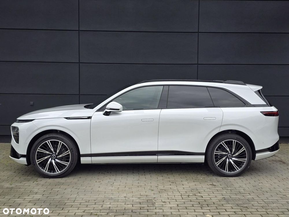 XPeng G9 94.6 kWh AWD Performance - 8