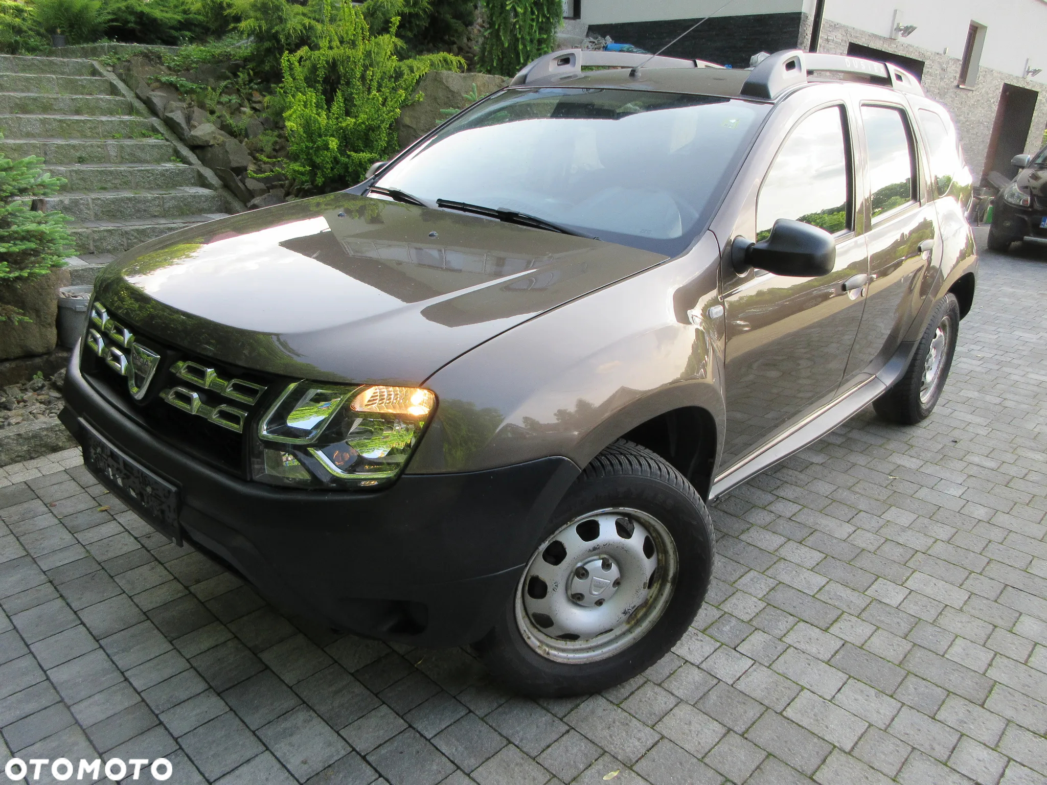 Dacia Duster 1.6 SCe Comfort 4WD - 3