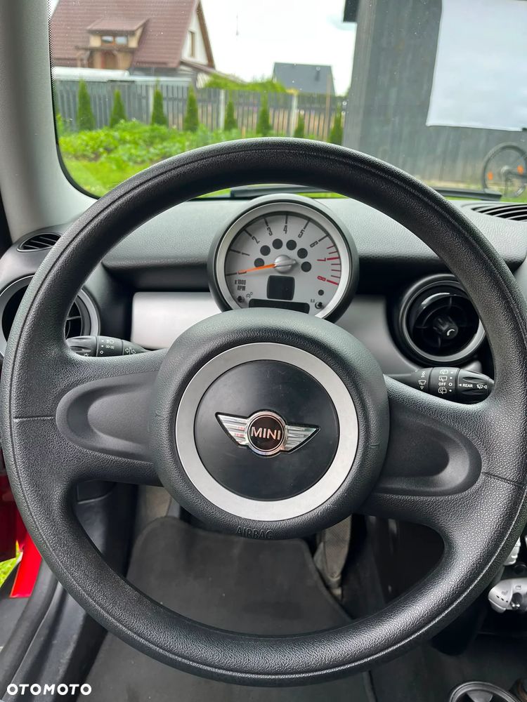 MINI ONE Standard - 10