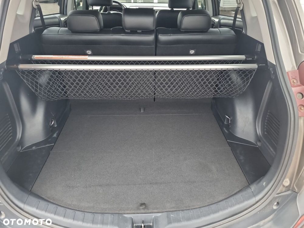 Toyota RAV4 - 13