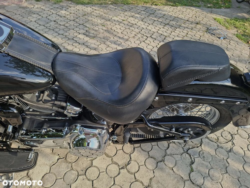 Harley-Davidson Softail Deluxe - 10