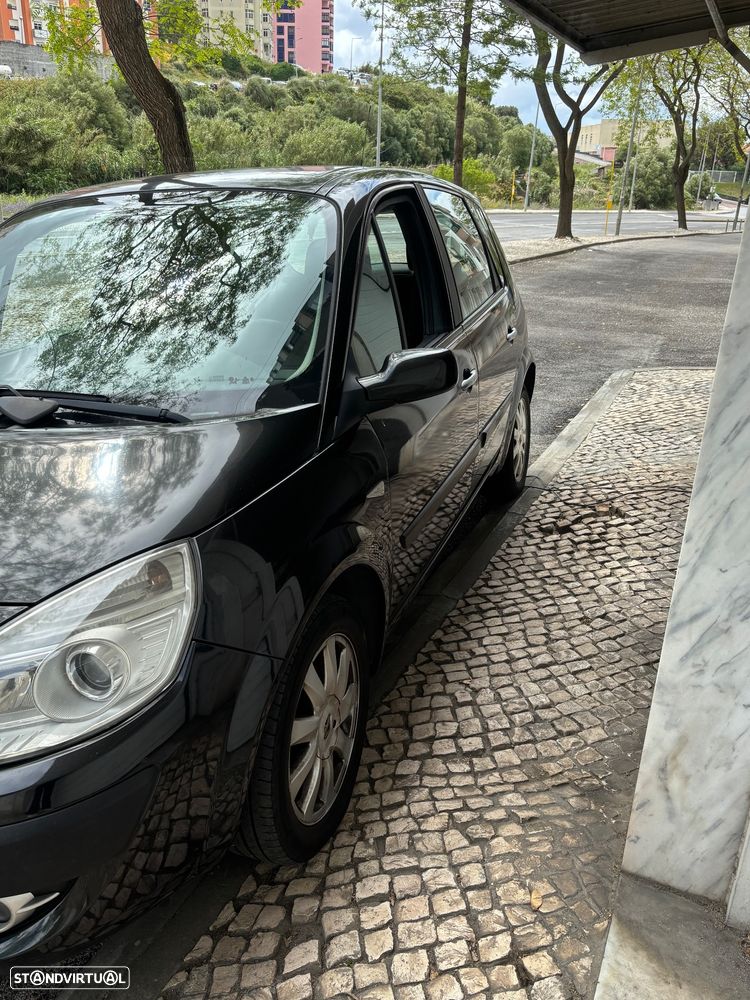 Renault Scénic 1.5 dCi Confort - 5