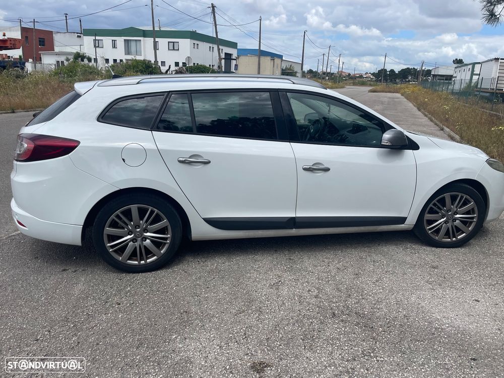 Renault Mégane Sport Tourer 1.5 dCi GT Line CO2 Champion - 4