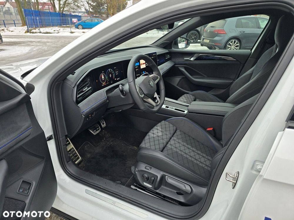 Volkswagen Passat Variant - 15