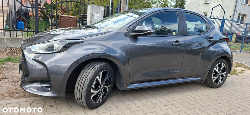 Toyota Yaris - 4