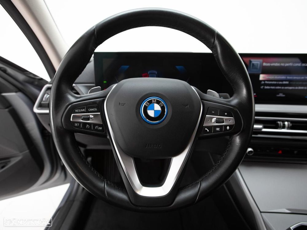 BMW 320 e Auto - 18