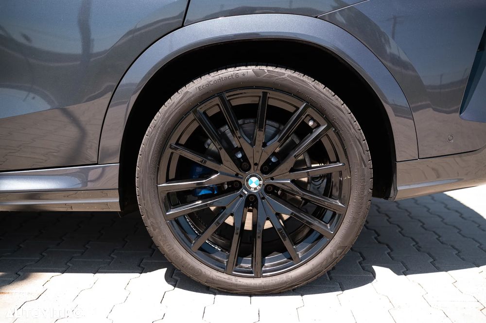BMW X6 xDrive30d - 13