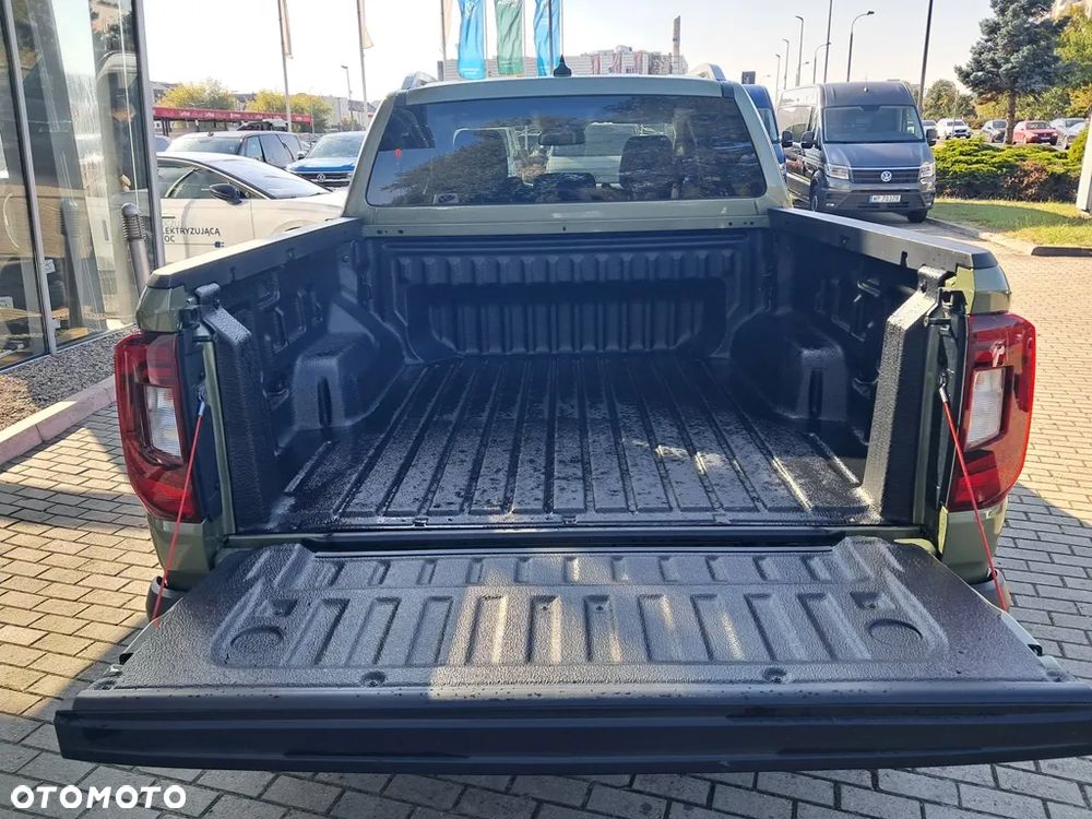 Volkswagen Amarok - 10