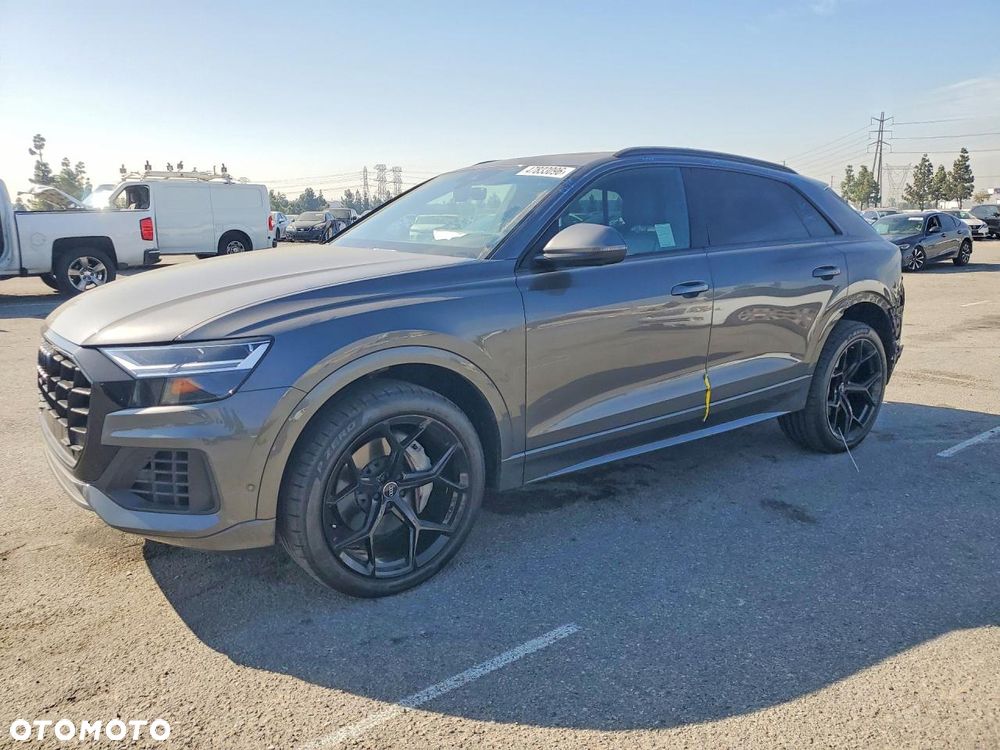 Audi Q8 - 2