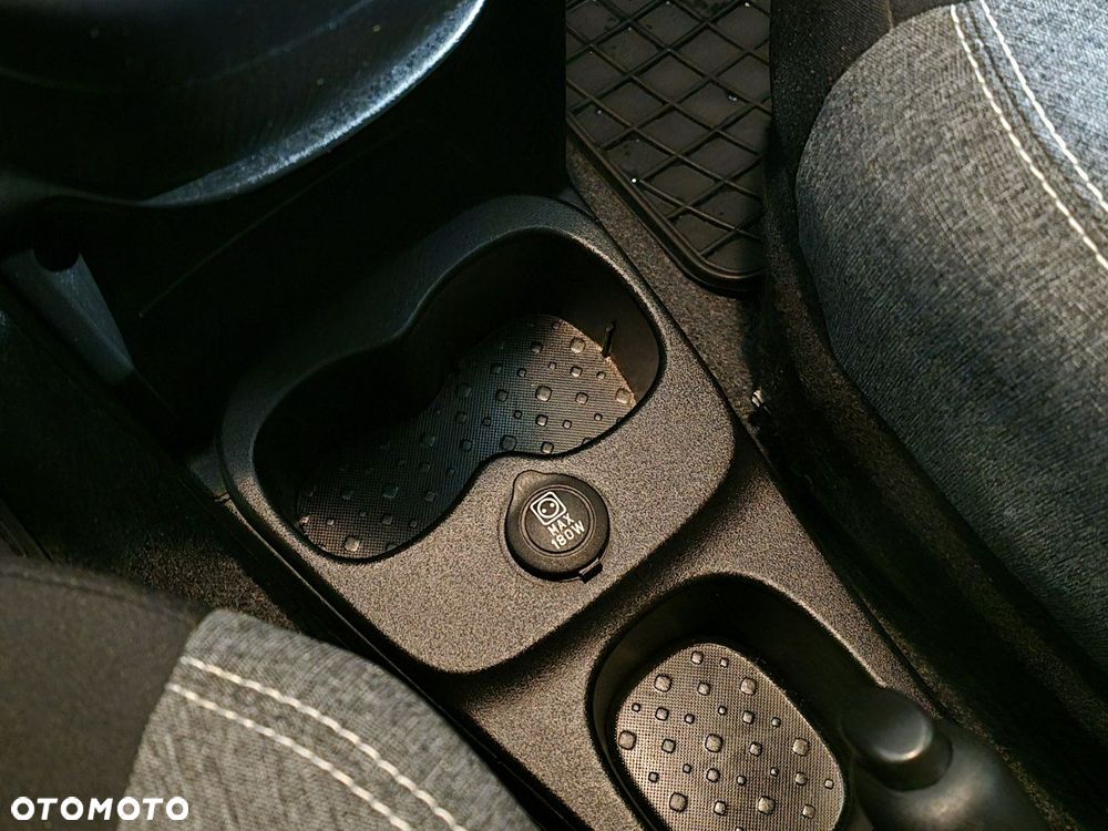 Fiat Panda 1.0 Hybrid City Cross - 27