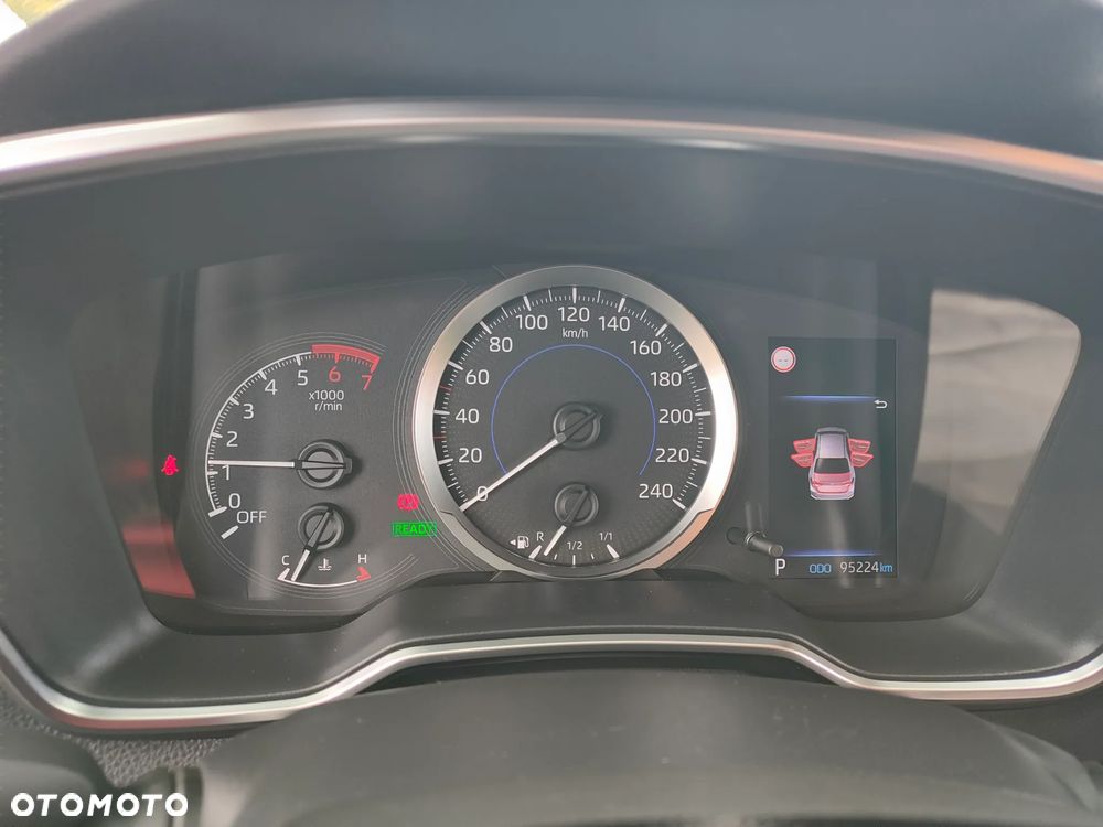 Toyota Corolla 1.8 Hybrid Comfort - 24